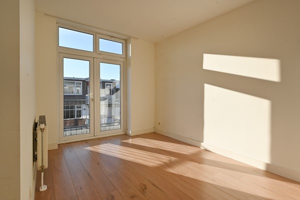 Medium property photo - Naarderstraat 131, 2574 PE Den Haag